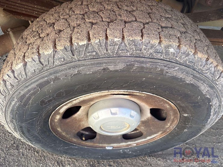 2008-ford-f350-image-26