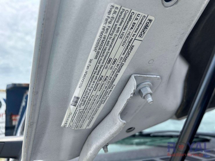 2017-ford-f450-image-15