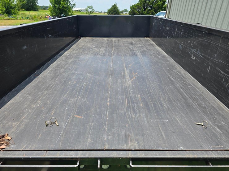 2022-axle-dump-trailer-image-8