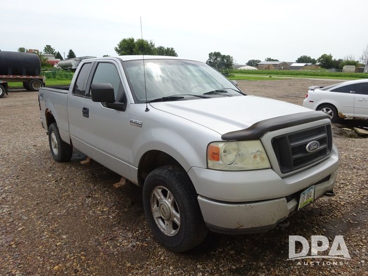 2004-ford-f150-image-7