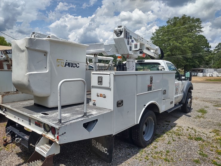2016-ford-f550-image-6