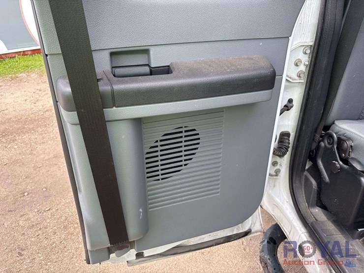 2013-ford-f250-image-23
