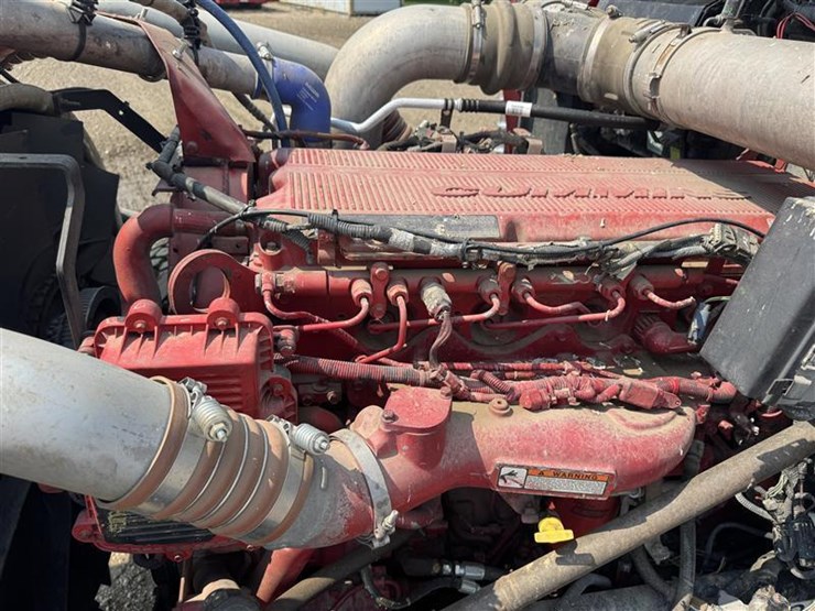2012-kenworth-w900-image-24