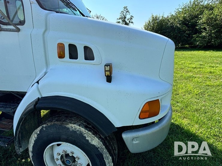 2000-sterling-dry-tender-truck-(gp11245,-unit-123831)-image-60
