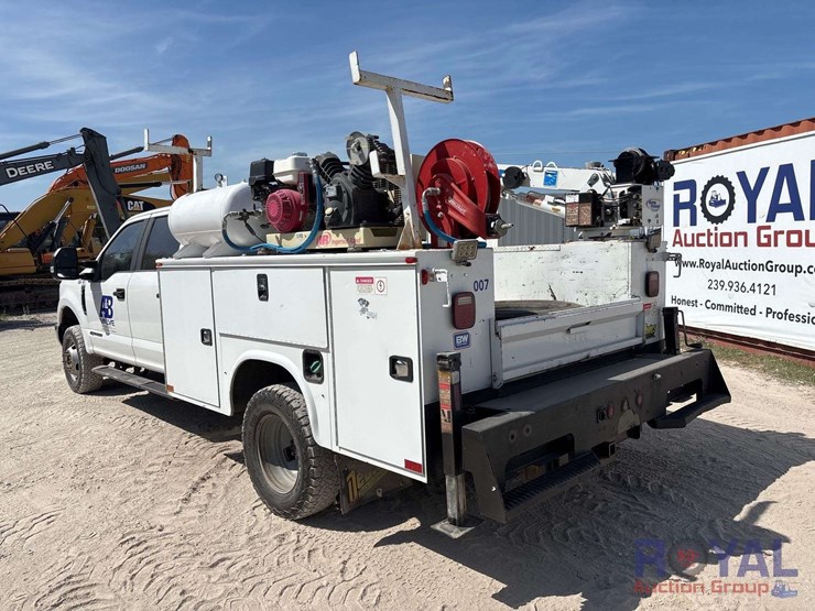 2019-ford-f350-image-5