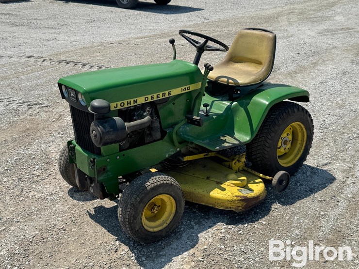 john-deere-140-image-1