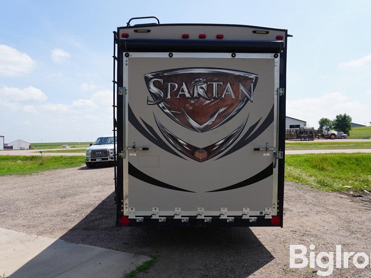 2015-forest-river-spartan-43'-3-slide-tri/a-camper-image-6
