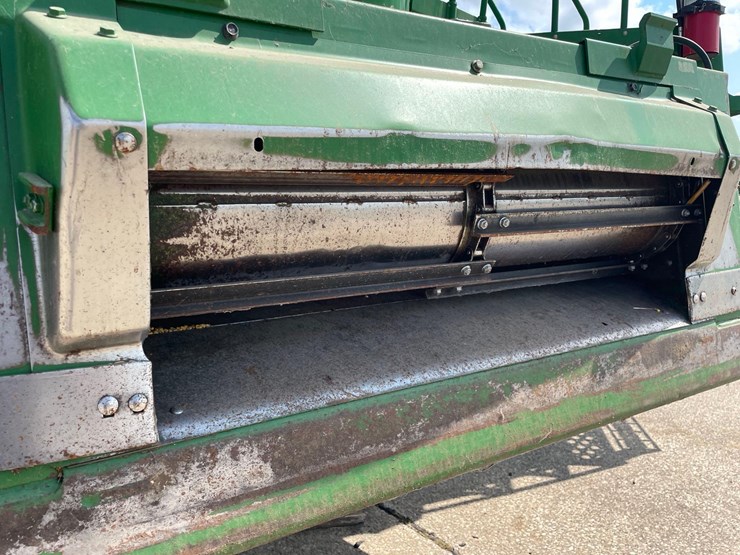 2002-john-deere-9550-image-22