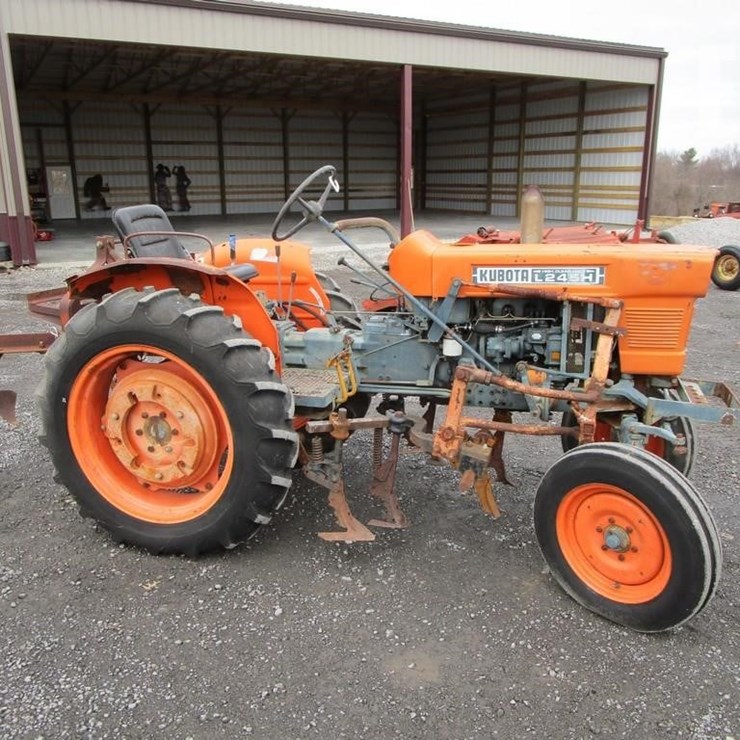 KUBOTA L245H