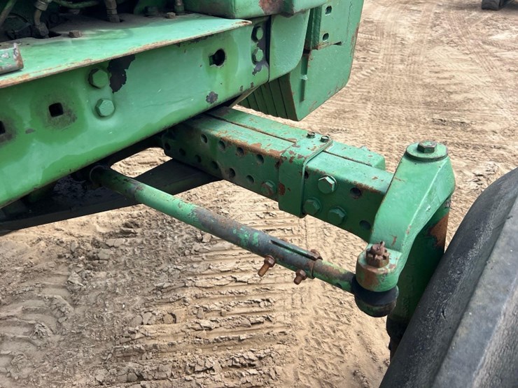 john-deere-4440-image-17