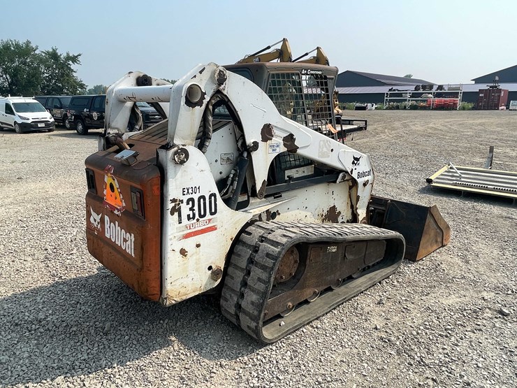 bobcat-t300-image-5