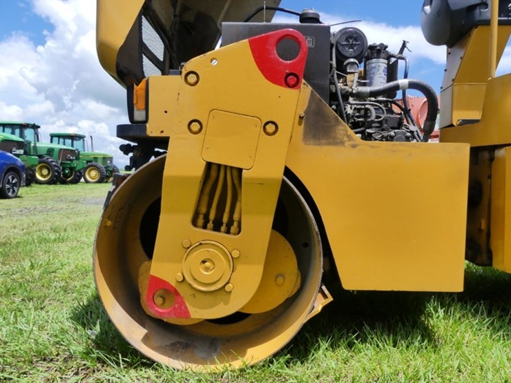 caterpillar-cb34-image-9