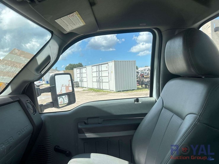 2013-ford-f450-image-12