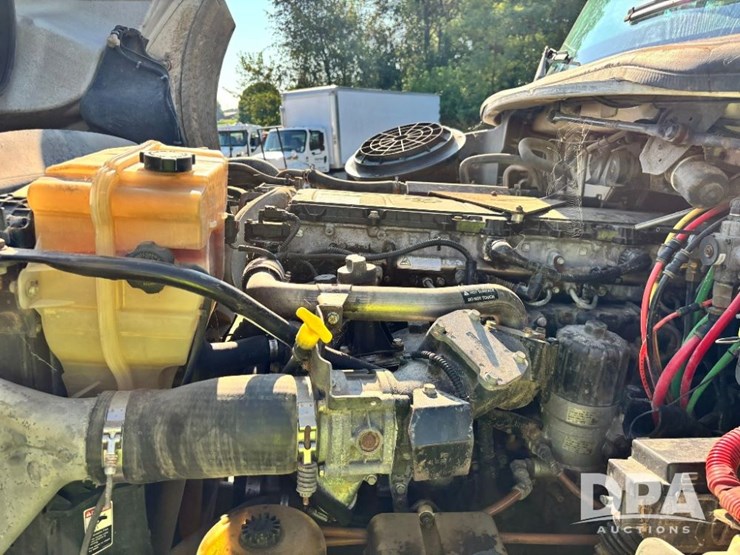 2011-freightliner-truck-(gp11247,-unit-115385)-image-49