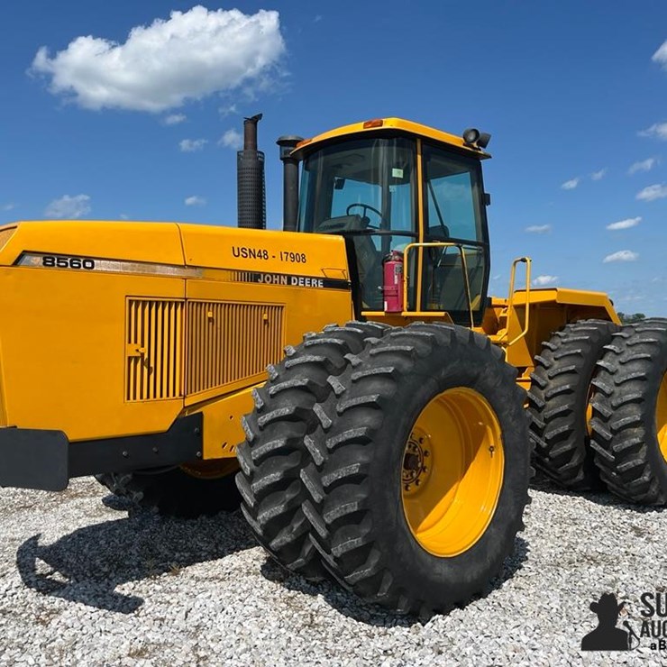 1989 JOHN DEERE 8560