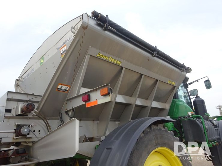 2016-john-deere-r4045-image-60