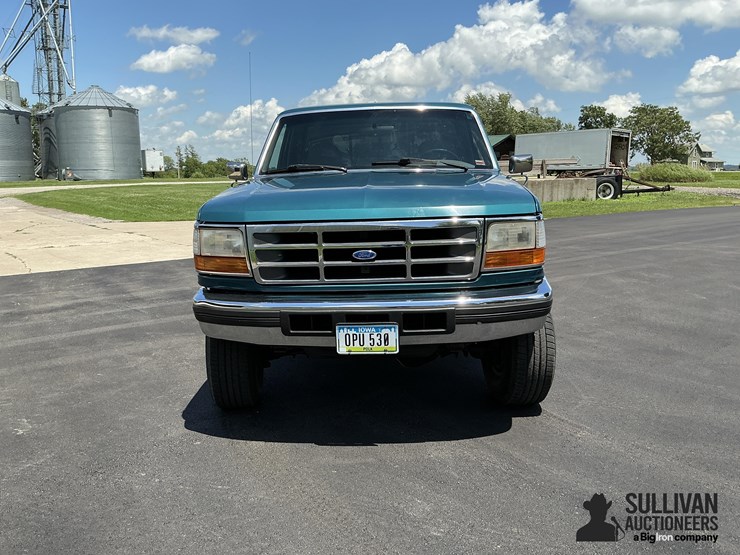 1996-ford-f350-xlt-image-2
