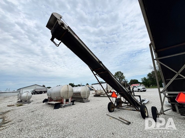 adams-field-loader-conveyor-(gp11155,-unit-35374)-image-10