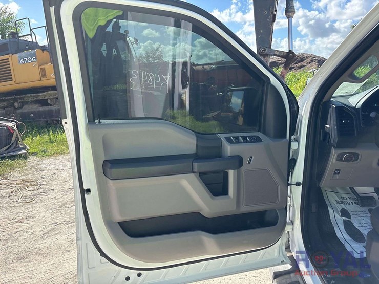 2020-ford-f150-image-5