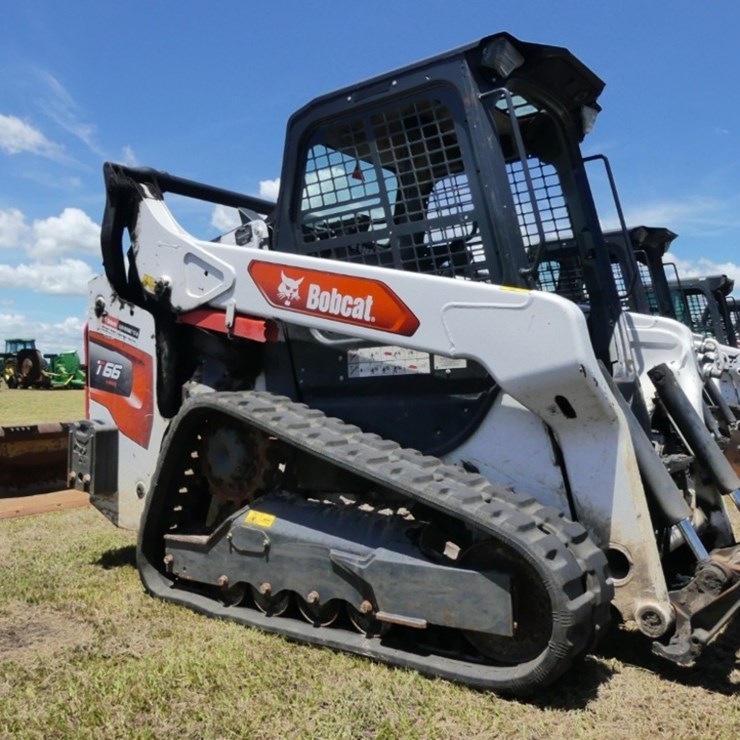 2023 BOBCAT T66