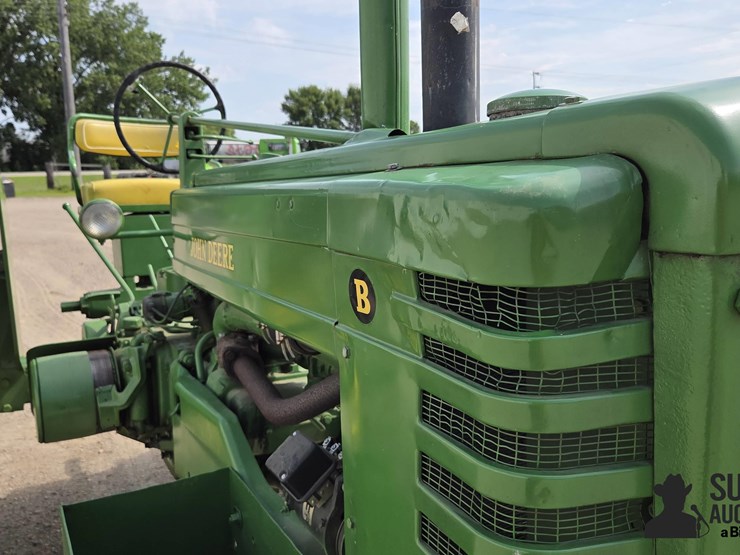 john-deere-b-image-16