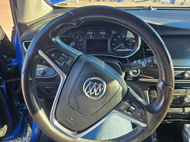 2017-buick-encore-image-35