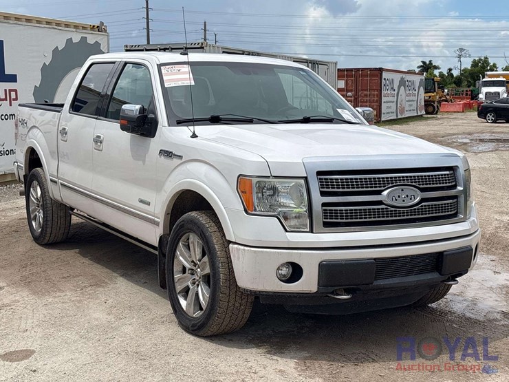 2011-ford-f150-platinum-image-2