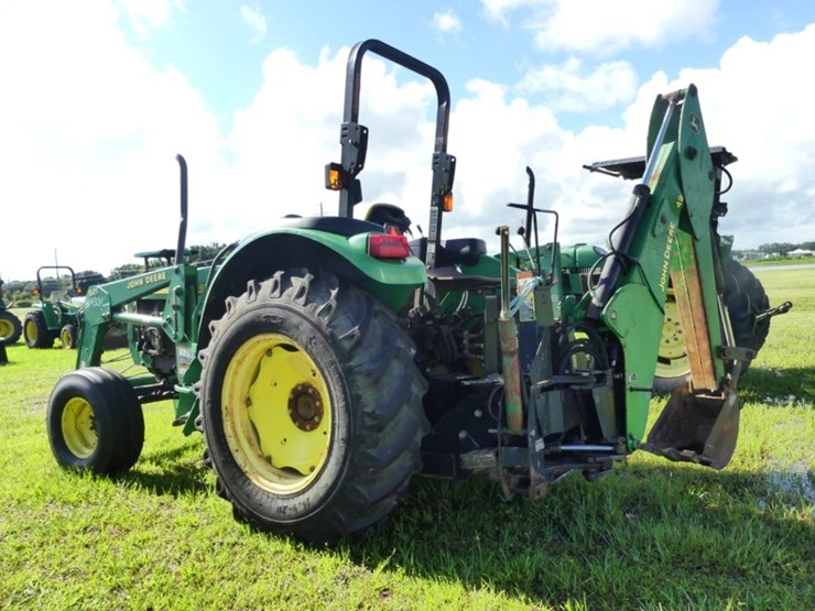 2002-john-deere-5220-image-4