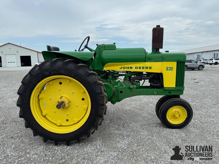 1959-john-deere-630-image-4