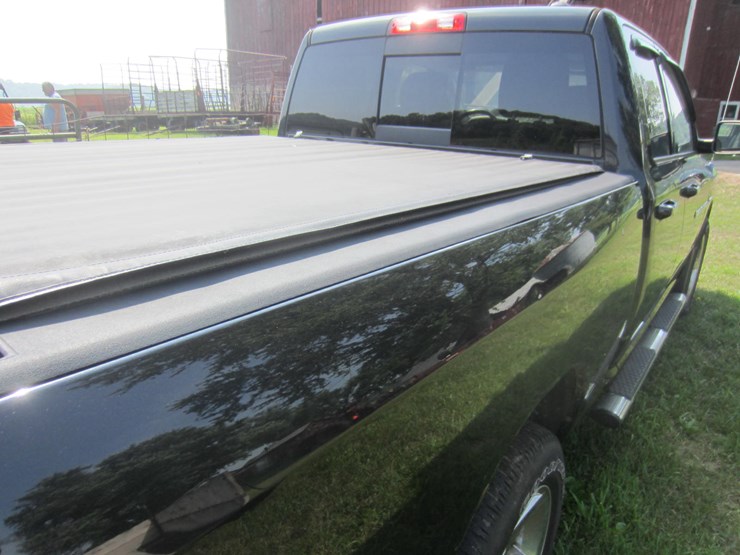 2011-dodge-ram-1500-image-17