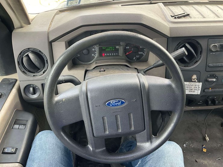2008-ford-f250-image-9