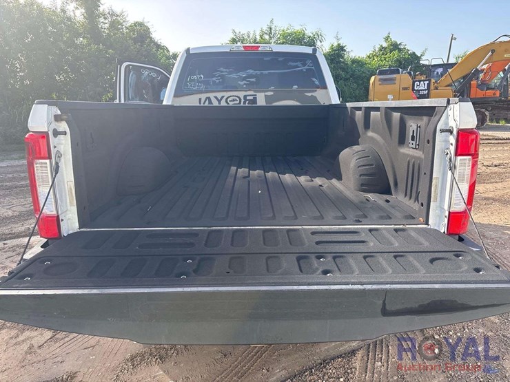 2017-ford-f250-image-18