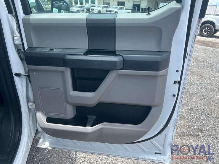 2016-ford-f150-image-28