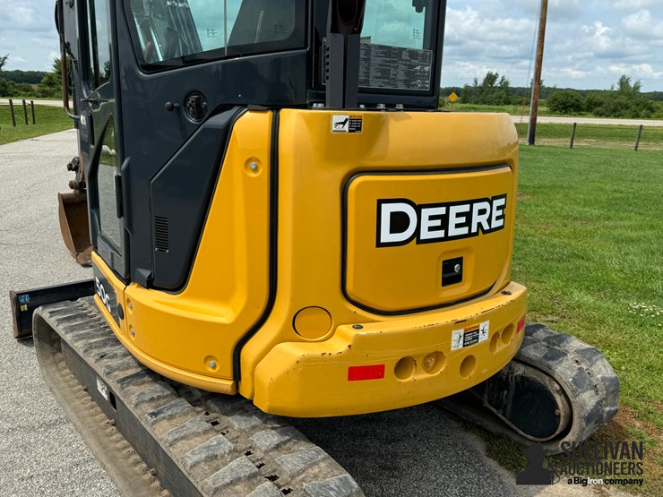 2019-deere-50g-image-18