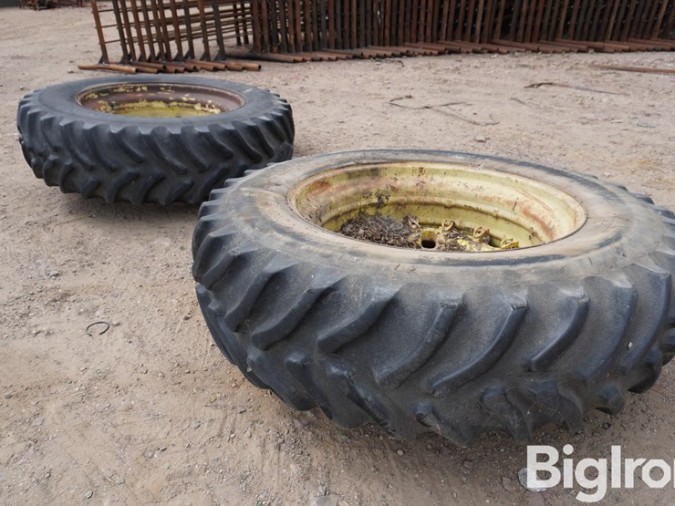 18.4-42-w-38"-jd-centers-tires-image-6