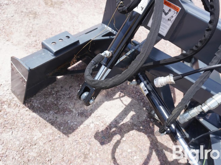 raytree-rmgb96-skid-steer-7'10"grader-blade-image-14
