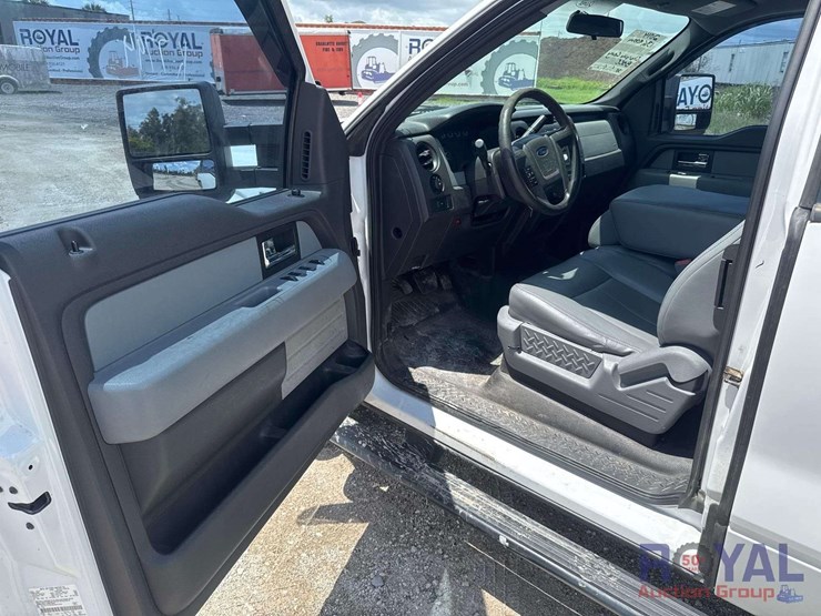 2014-ford-f150-xl-image-11