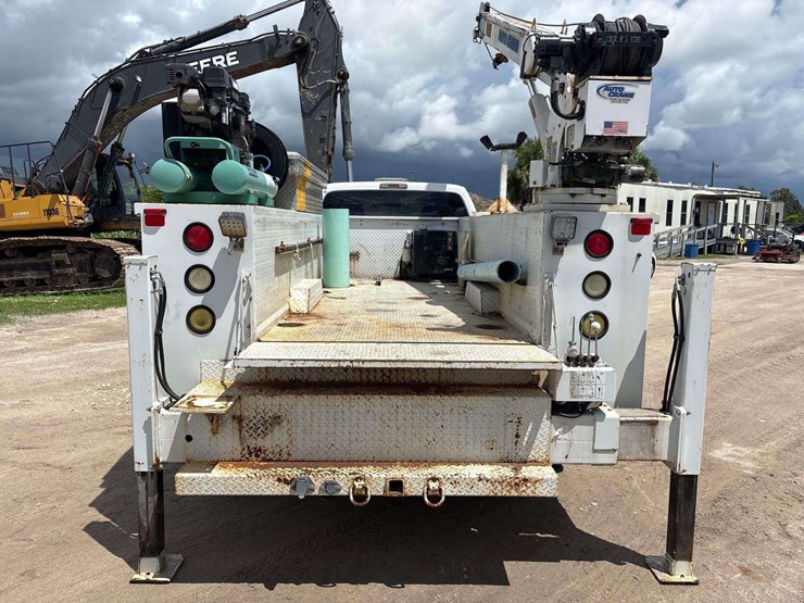 2014-auto-crane-6406h-image-27