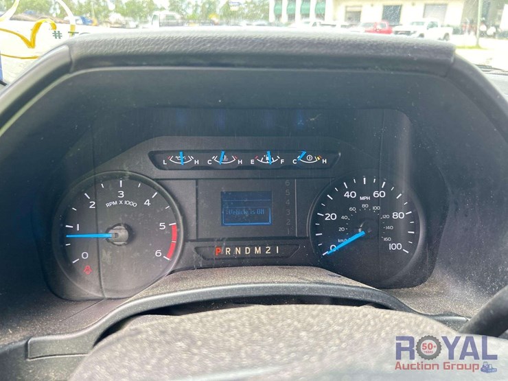 2017-ford-f450-image-17