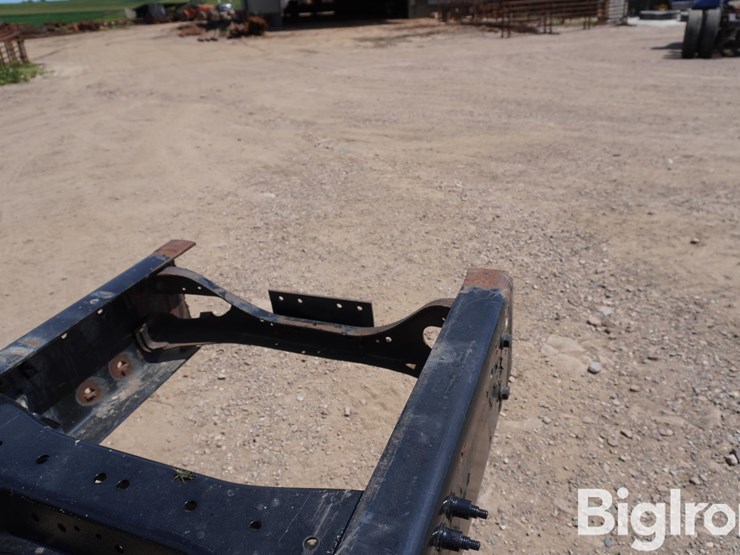 peterbilt-frame-w/rear-ends-image-15