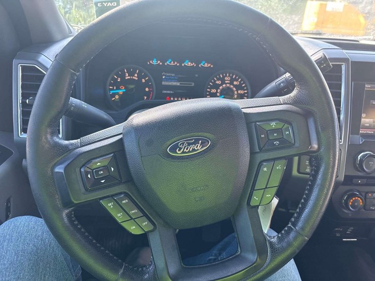 2015-ford-f150-image-13
