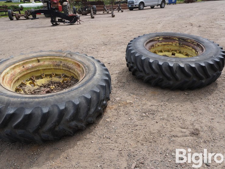 18.4-42-w-38"-jd-centers-tires-image-4
