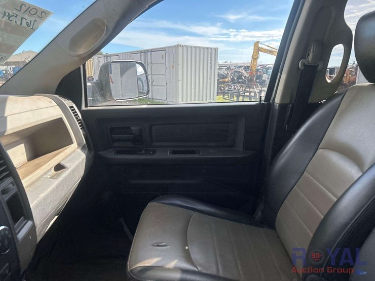 2012-ram-3500-crew-cab-s/a-mason-dump-truck-image-12