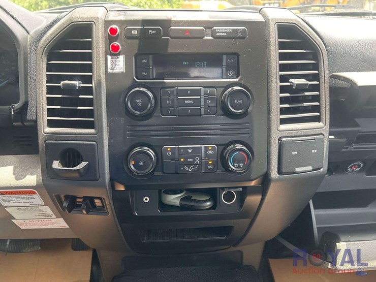 2017-ford-f450-image-11