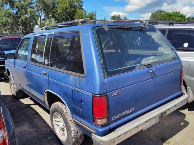 1994-chevrolet-blazer-image-5