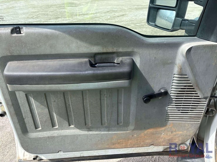 ford-f450-image-11