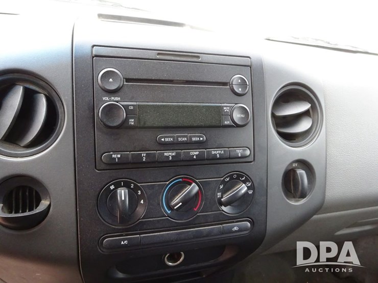 2004-ford-f150-image-66