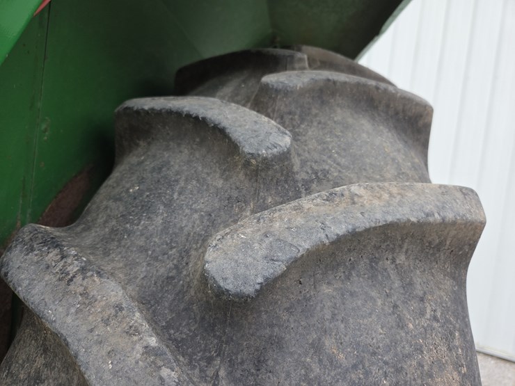 john-deere-4430-image-14