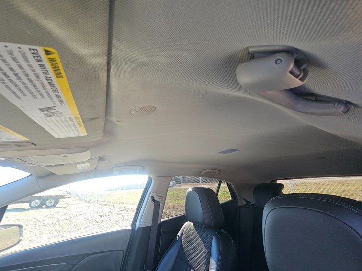 2017-buick-encore-image-26