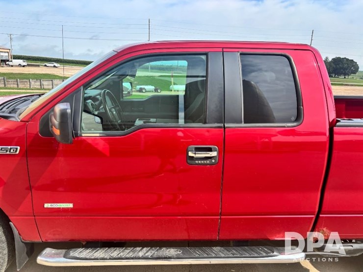 2012-ford-f150-xlt-image-26